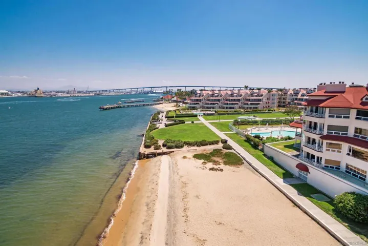 1106 4th Street 4, Coronado, California 92118