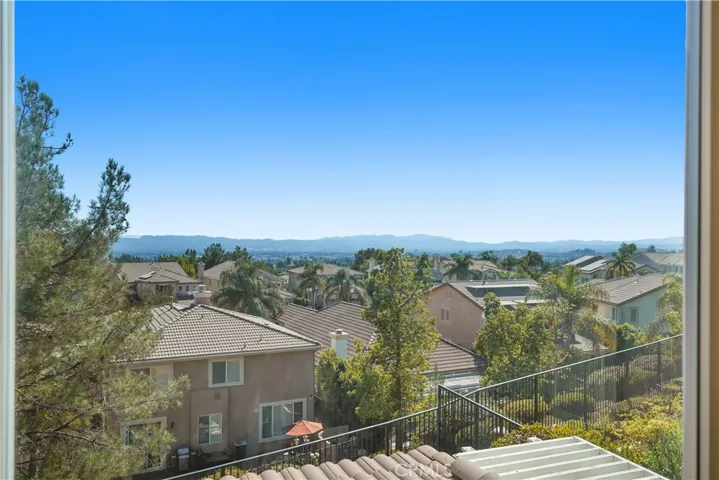 20600 Vercelli Way, Porter Ranch, California 91326