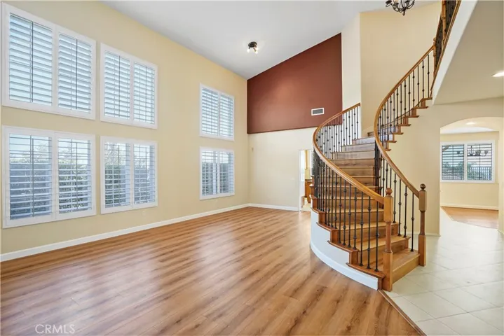 20600 Vercelli Way, Porter Ranch, California 91326