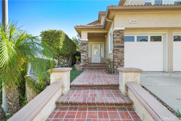20600 Vercelli Way, Porter Ranch, California 91326
