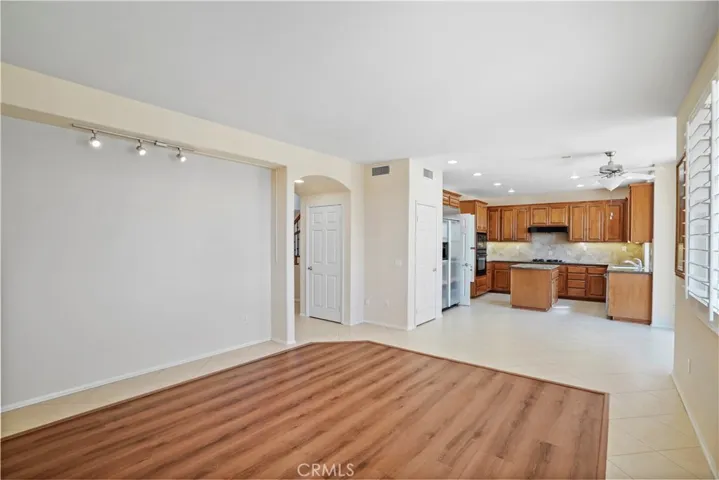 20600 Vercelli Way, Porter Ranch, California 91326