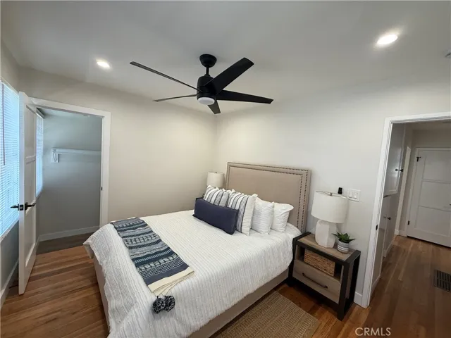 6038 Loomis, Lakewood, California 90713