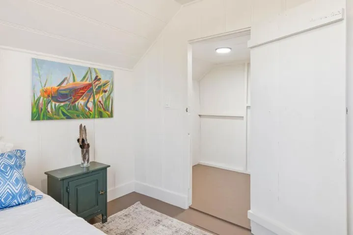 2212 Magnolia Avenue, Petaluma, California 94952