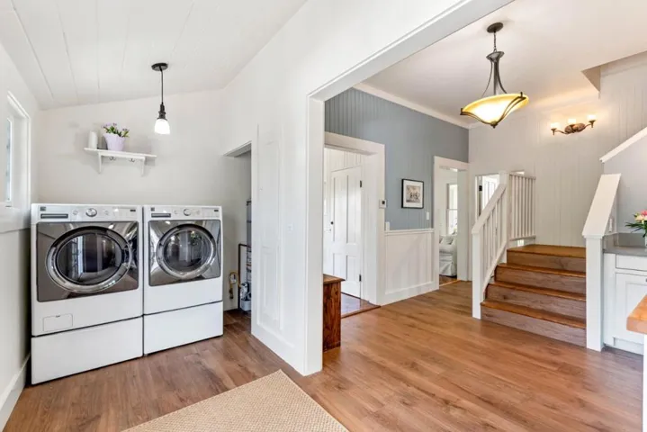 2212 Magnolia Avenue, Petaluma, California 94952