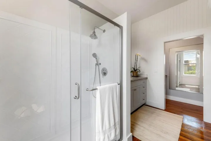 2212 Magnolia Avenue, Petaluma, California 94952