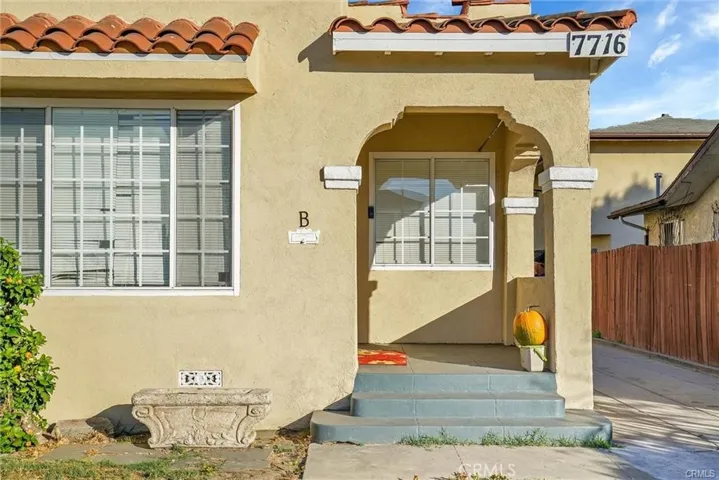7716 California, Huntington Park, California 90255