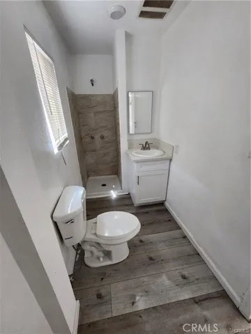 7716 California, Huntington Park, California 90255