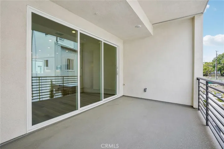 Expansive second story deck with upgraded doors