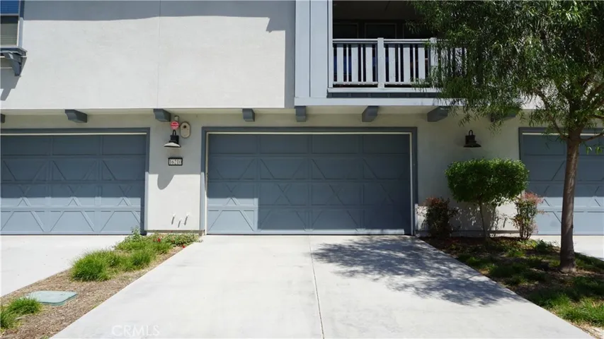 Attached 2 car garage with driveway