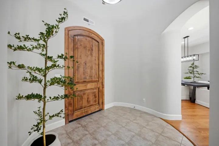 2645 Muirfield Way, Gilroy, California 95020