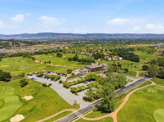 2645 Muirfield Way, Gilroy, California 95020