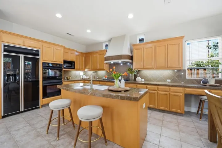 2645 Muirfield Way, Gilroy, California 95020