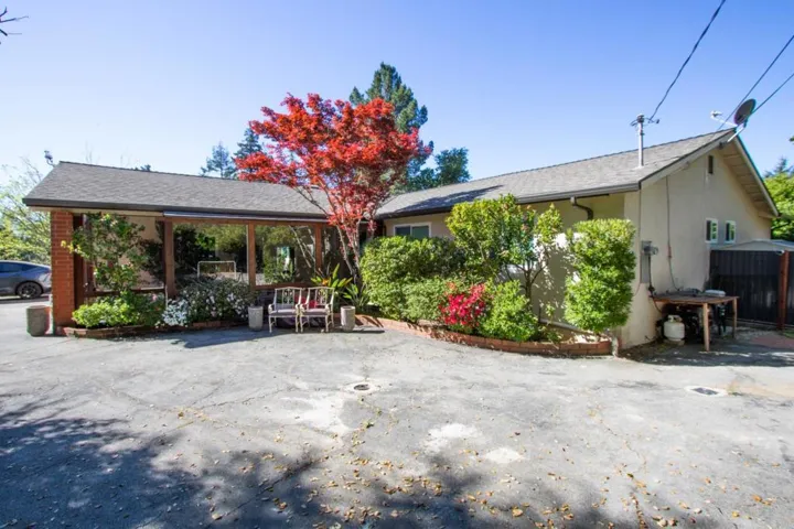 23059 Evergreen Lane, Los Gatos, California 95033