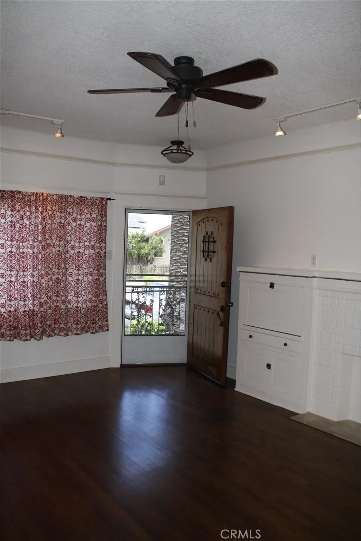 2624 Living Room, front door