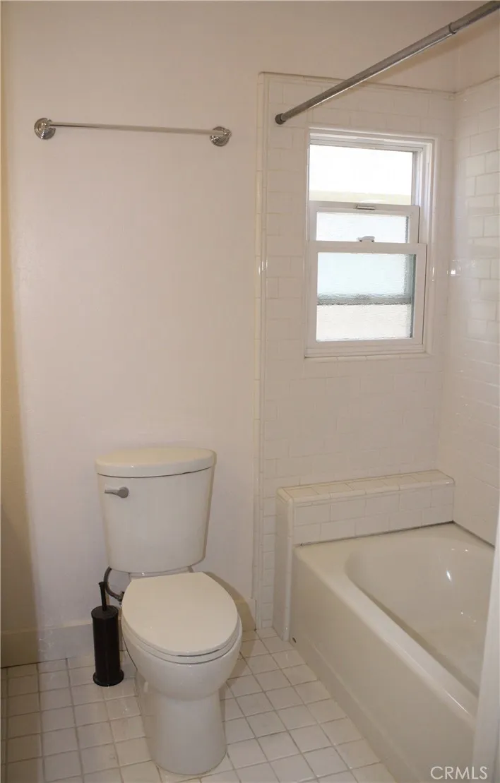 2624 2nd bathroom