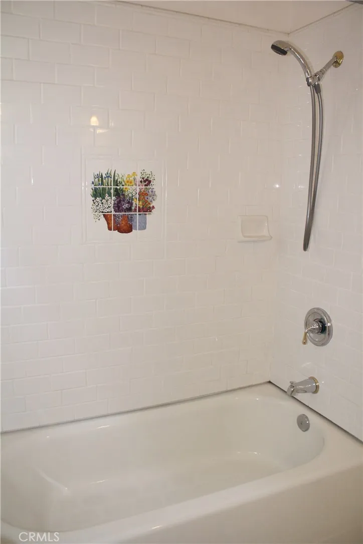 2624 2nd bathroom
