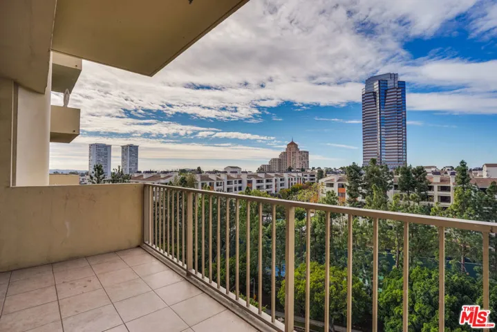 2170 Century Parkway 1008, Los Angeles, California 90067