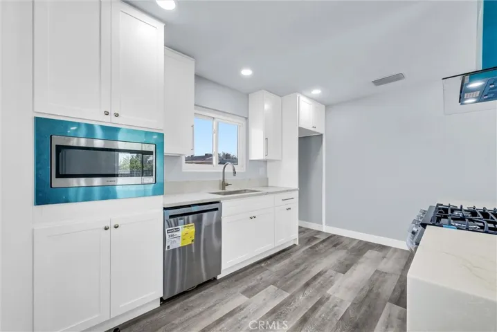 16341 Holly, Fontana, California 92335