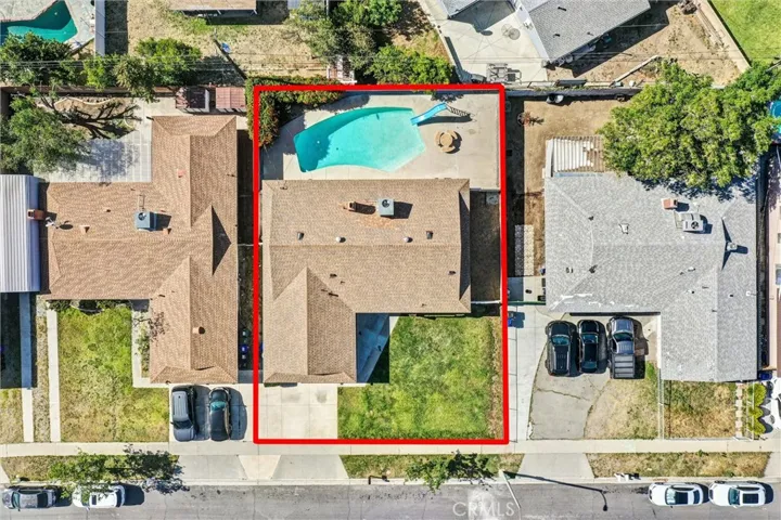 16341 Holly, Fontana, California 92335
