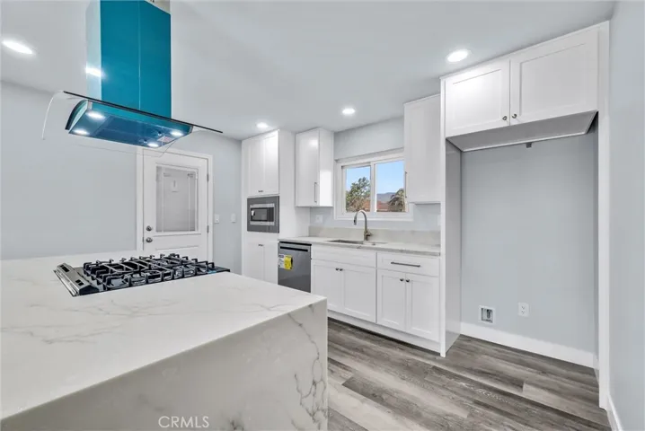 16341 Holly, Fontana, California 92335