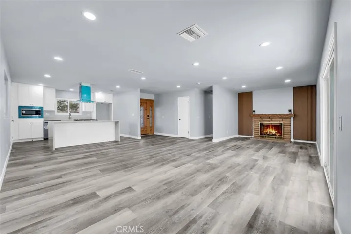 16341 Holly, Fontana, California 92335
