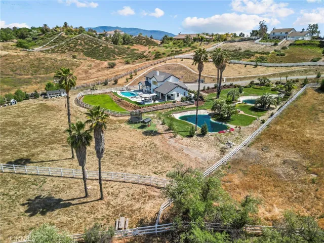 39580 Avenida Arizona, Temecula, California 92591