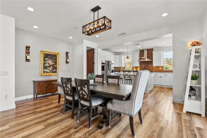 39580 Avenida Arizona, Temecula, California 92591