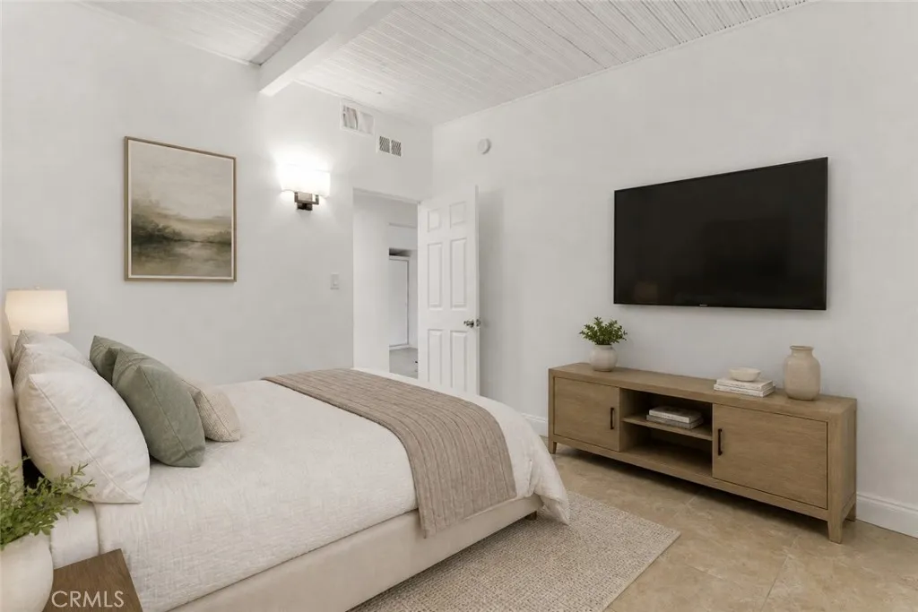 VIRTUAL STAGING