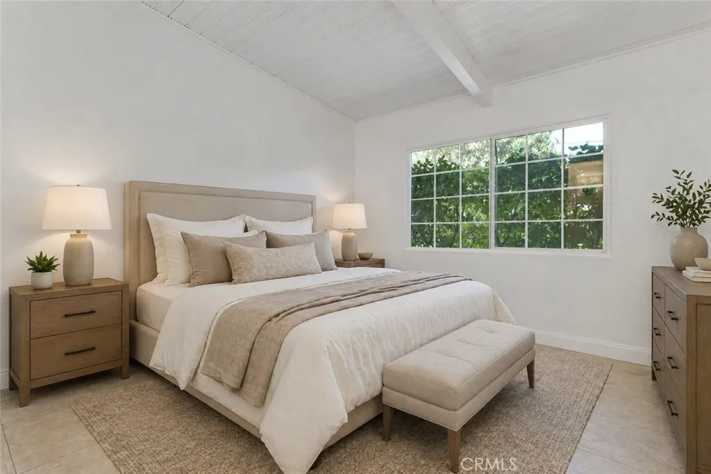 VIRTUAL STAGING