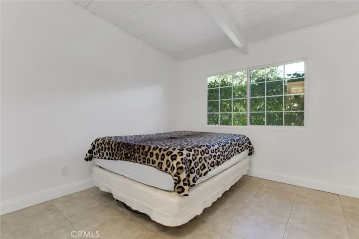 18027 Hatton Street, Reseda, California 91335