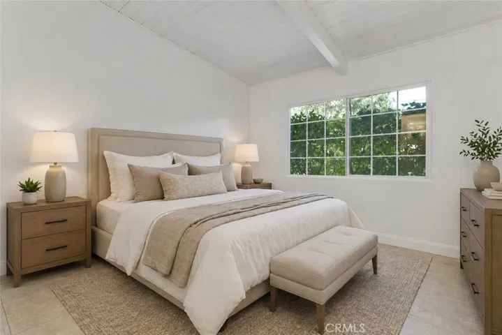 VIRTUAL STAGING