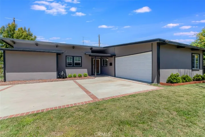 18027 Hatton Street, Reseda, California 91335