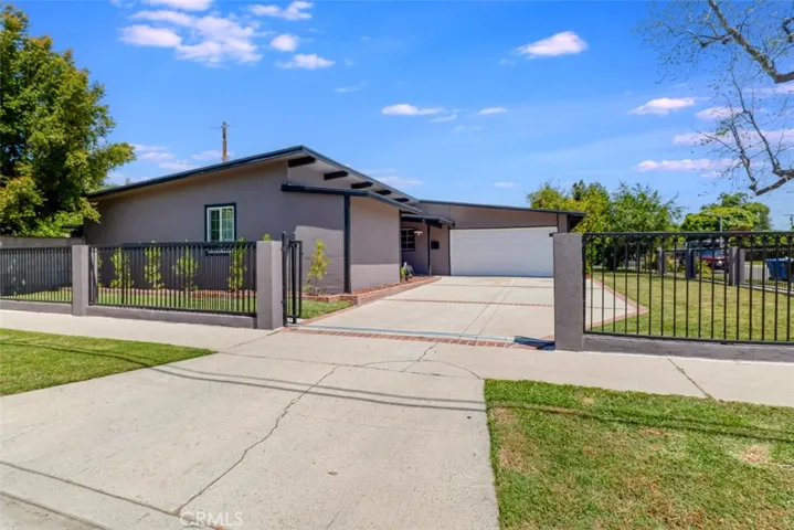 18027 Hatton Street, Reseda, California 91335