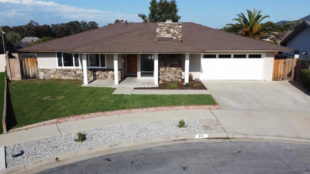 80 Lucas Ct