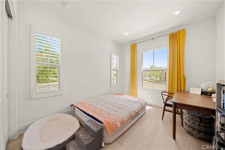 317 Brimwood, Irvine, California 92618