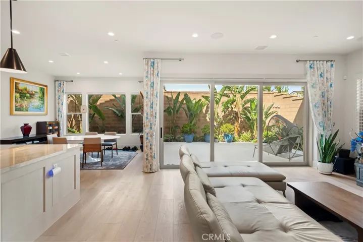 317 Brimwood, Irvine, California 92618