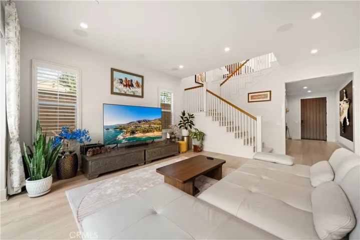 317 Brimwood, Irvine, California 92618