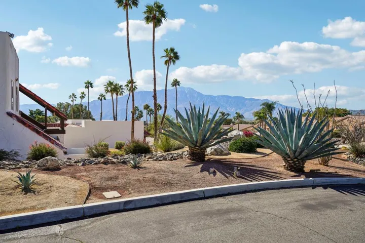 42-web-or-mls-Spyglass Ave-3101-903