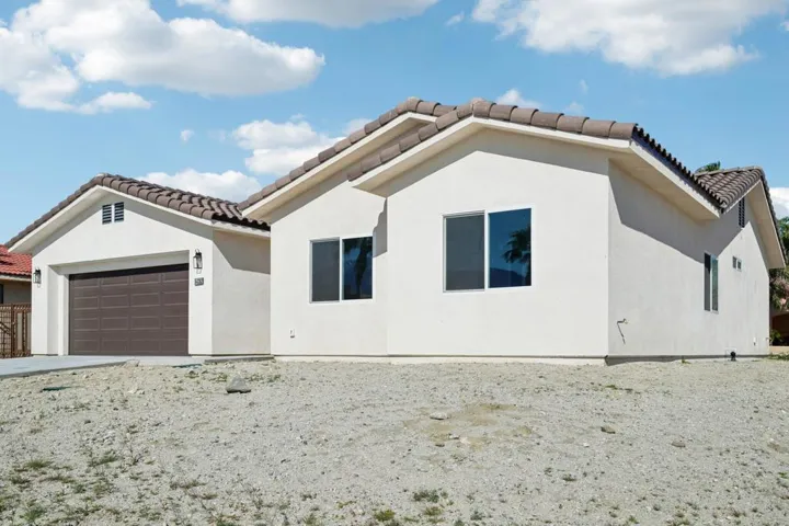 6-web-or-mls-Spyglass Ave-S3101-006