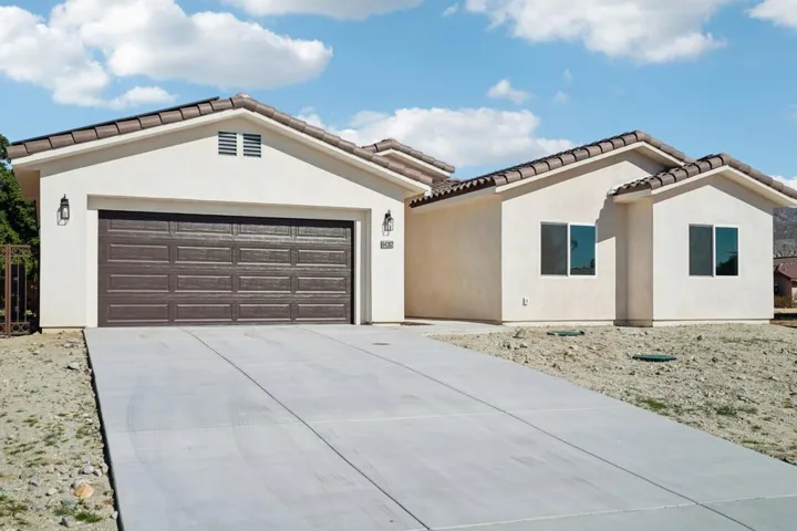 5-web-or-mls-Spyglass Ave-S3101-005