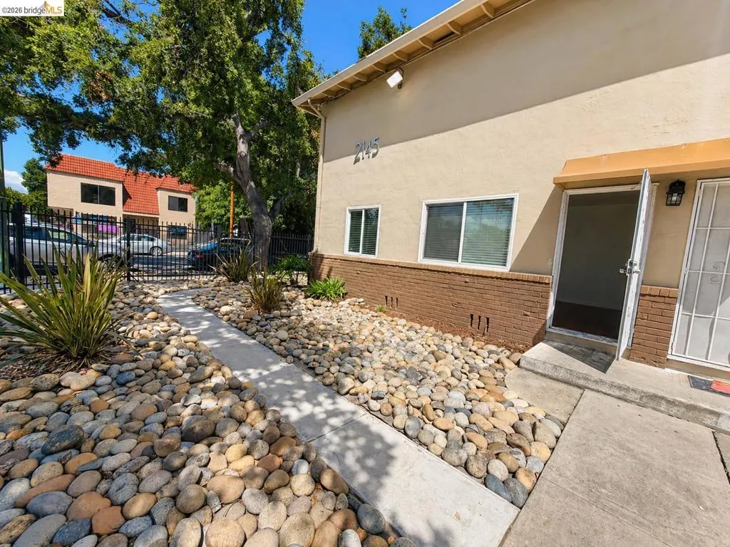 2145 Randolph Dr, San Jose, California 95128 — photo 5