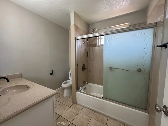 4037 S Ellesford, West Covina, California 91792