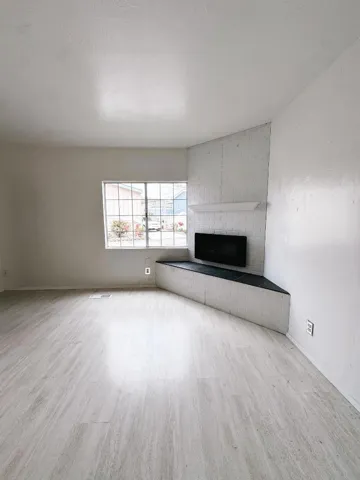 77 Creekside Drive, Half Moon Bay, California 94019