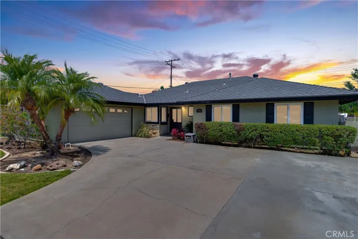 1049 El Mirador, Fullerton, California 92835