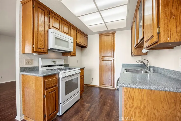 20480 Elm Hill, Yorba Linda, California 92886