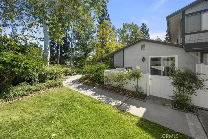 20480 Elm Hill, Yorba Linda, California 92886