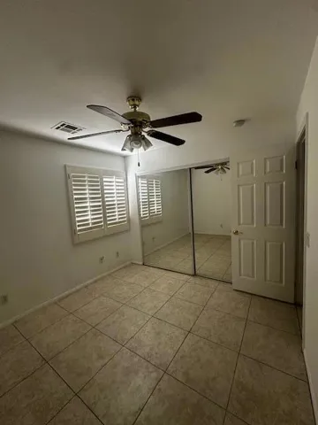 ROOM 2