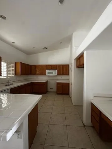 KITCHEN2