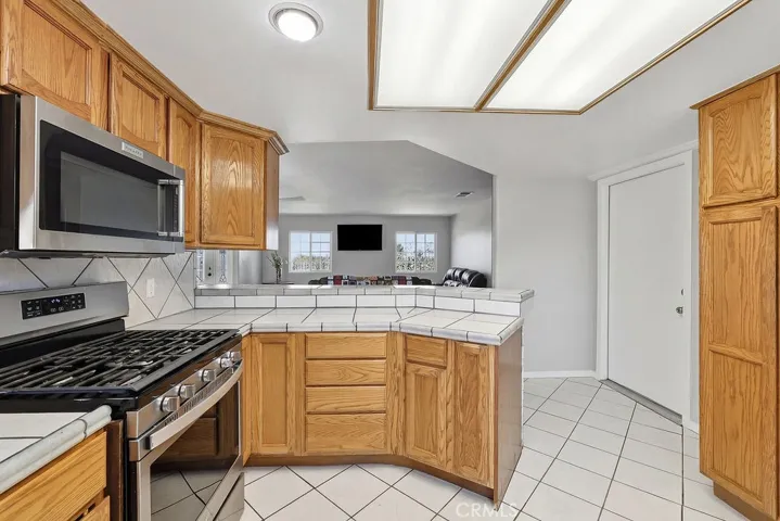 7624 E Avenue U, Littlerock, California 93543