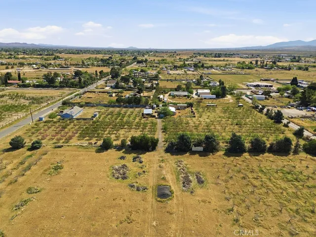 7624 E Avenue U, Littlerock, California 93543